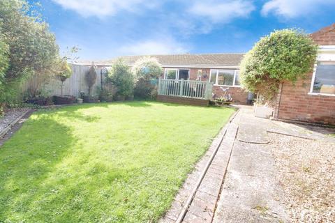 2 bedroom bungalow to rent, Amners Close, Huntingdon PE29