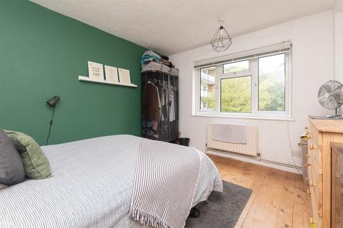 1 bedroom flat for sale, Erith Road, Bexleyheath, Kent