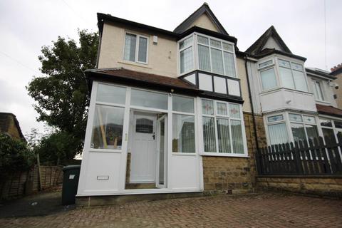 3 bedroom house to rent, Ashfield Drive , Frizinghall ,