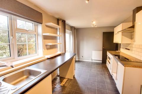 1 Brookmead, Southwick, Trowbridge, BA14 9QJ