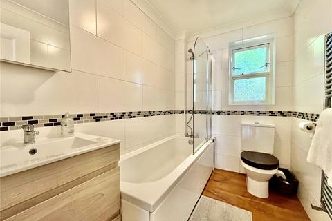 Flat 1, Azalea Park, 1 Milner Road, Bournemouth, BH4 8AD