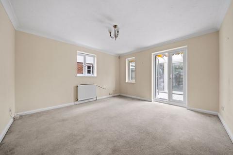 2 bedroom end of terrace house for sale, Park Road, Sutton