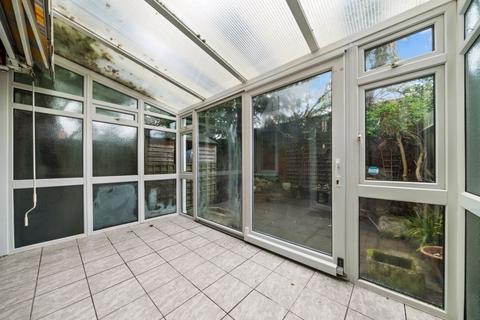 8 Rushmon Place, Cheam, Sutton, SM3 8PX