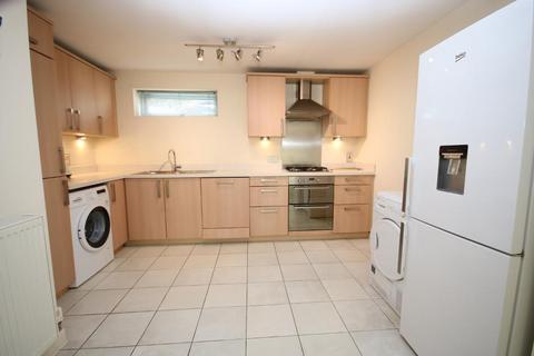 2 bedroom apartment to rent, Edgware HA8