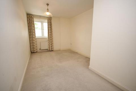 2 bedroom apartment to rent, Edgware HA8