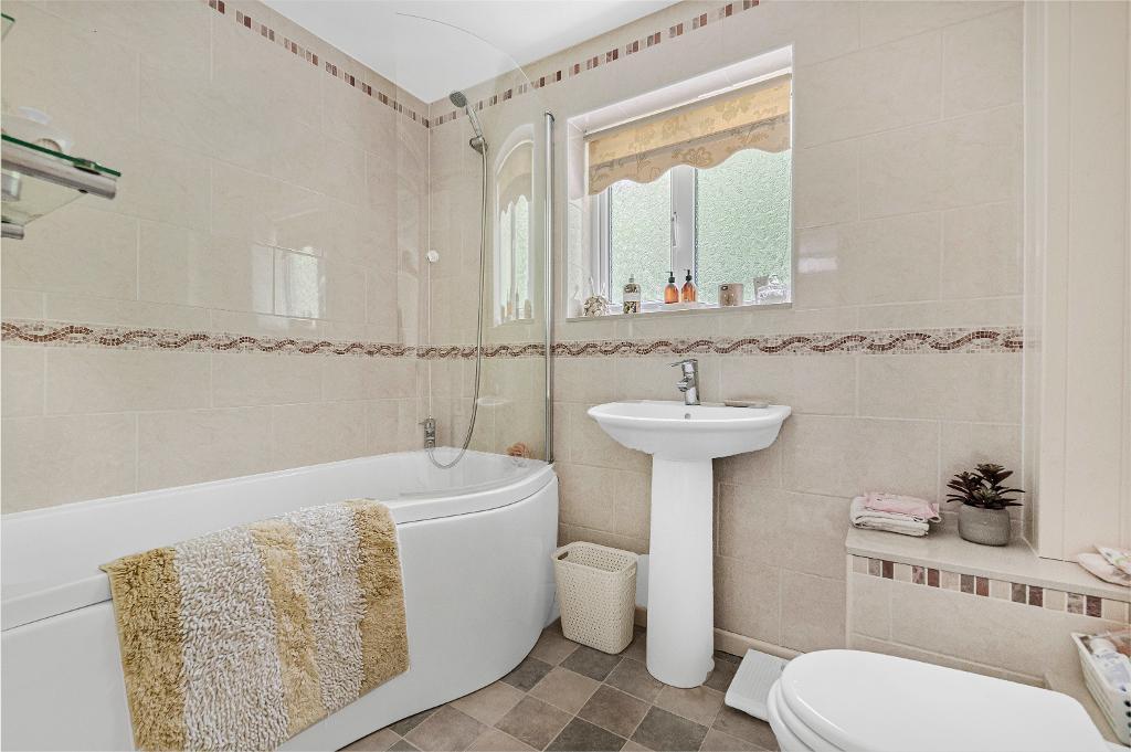 Family bathroom