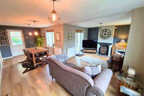 3 bedroom semi-detached house for sale, Redlake Meadow, Bucknell, Shropshire, SY7 0AY