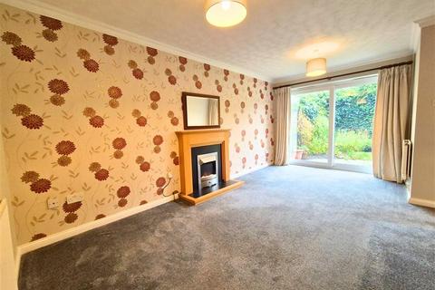 2 bedroom semi-detached bungalow for sale, Clingo Road, Leominster, Herefordshire, HR6 8UD