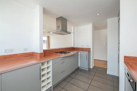 2 bedroom flat to rent, EAST PILTON FARM AVENUE, EDINBURGH, EH5