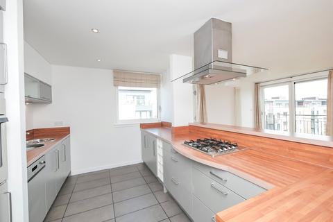 2 bedroom flat to rent, EAST PILTON FARM AVENUE, EDINBURGH, EH5