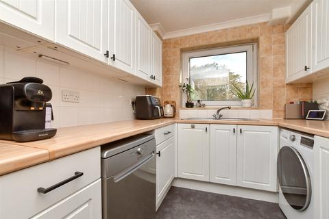 130 Westmoreland Drive, Sutton, SM2 6AE