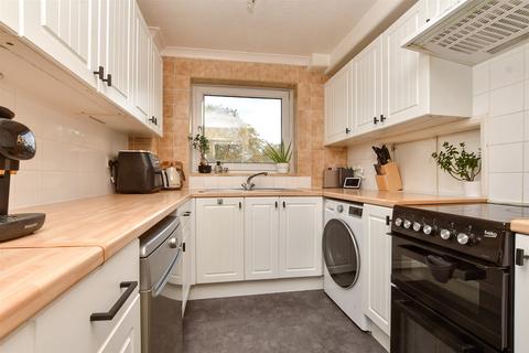 130 Westmoreland Drive, Sutton, SM2 6AE