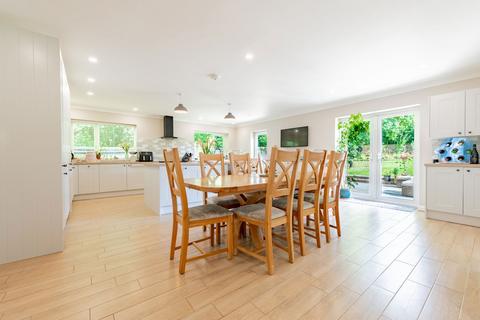 4 bedroom detached house for sale, Poles Lane, Winchester SO21