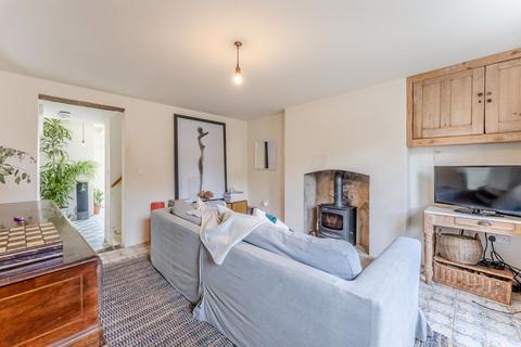 2 bedroom cottage for sale, High Street, Hallaton