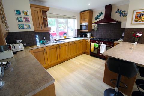 4 bedroom detached house for sale, Grange Close, Bradley Stoke