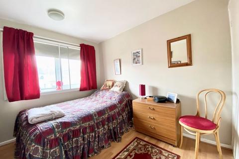 18 Unwin Green, South Witham, Grantham, NG33 5PY