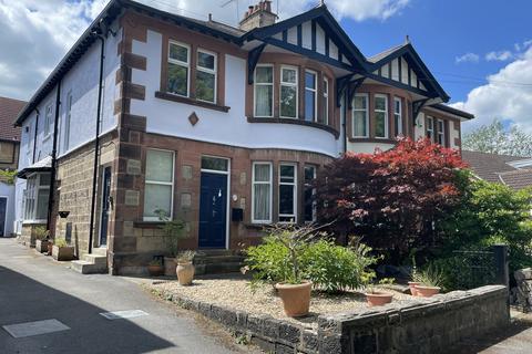 2 bedroom apartment to rent, Belgrave Crescent, Harrogate, North  Yorkshire, HG2