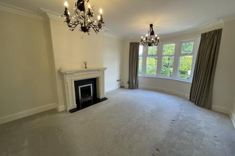 2 bedroom apartment to rent, Belgrave Crescent, Harrogate, North  Yorkshire, HG2