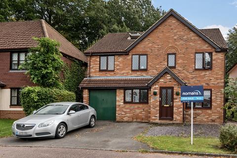 5 bedroom detached house for sale, Norfolk Chase, Warfield, Bracknell