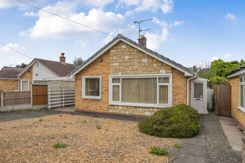 3 bedroom bungalow for sale, Tewkesbury Close, Upton, Chester