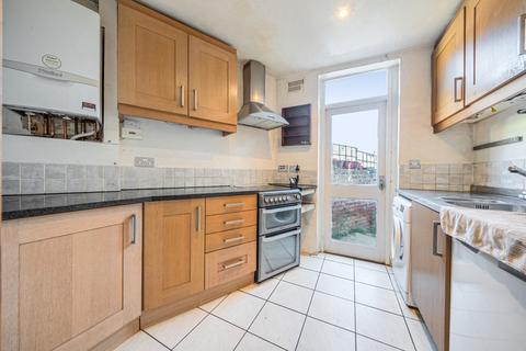 3 bedroom end of terrace house for sale, Hart Street, Reading, Berkshire