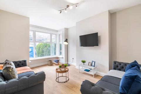 6 bedroom house to rent, Stanmore Street, Leeds LS4