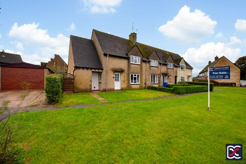 3 bedroom end of terrace house for sale, The Pound, Syresham NN13