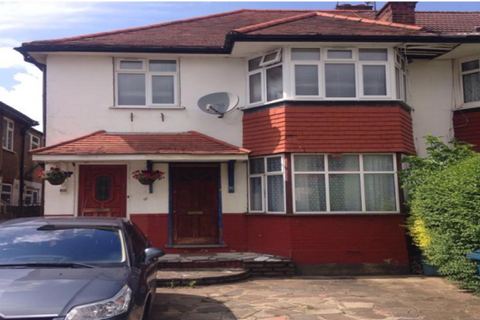 2 bedroom maisonette for sale, Middlesex HA7