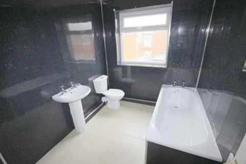 2 bedroom end of terrace house to rent, West Street, Grange Villa, Chester le Street