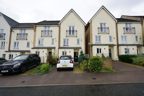 4 bedroom terraced house for sale, The Rookery, Grays