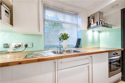 1 bedroom flat for sale, St Georges Square, London, SW1V