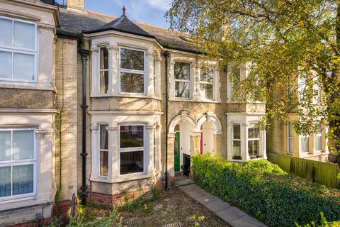 3 bedroom terraced house for sale, Station Road, Reading RG7