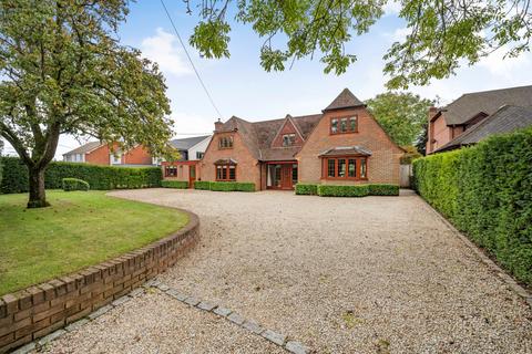 South Croft Pangbourne Road, Upper Basildon, Reading, RG8 8LN