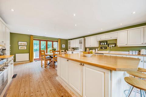 South Croft Pangbourne Road, Upper Basildon, Reading, RG8 8LN