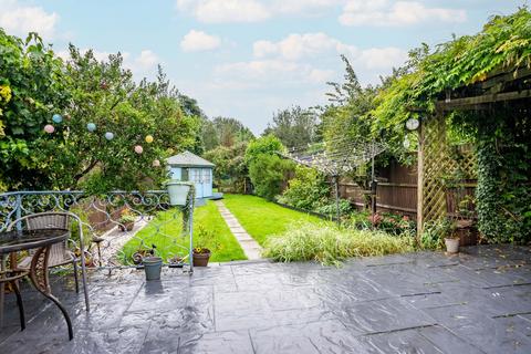 18 Church Road, Slip End, Luton, LU1 4BJ