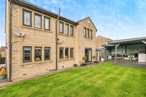 4 bedroom detached house for sale, Tanner Street, West Yorkshire WF15