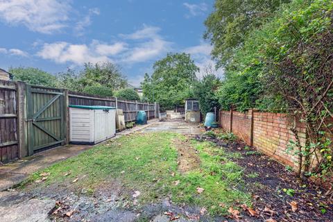 3 bedroom end of terrace house for sale, Cecil Road, London SW19