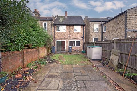 40 Cecil Road, London, SW19 1JT