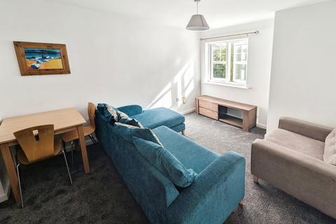 2 bedroom apartment for sale, Ladybarn Court, Manchester M14