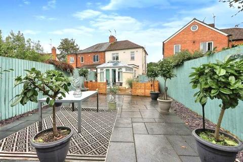 3 bedroom semi-detached house for sale, Whitemoor Road, Warwickshire CV8