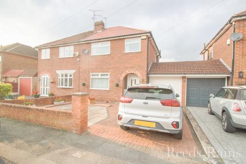 3 bedroom semi-detached house for sale, Heywood Road, Ellesmere Port CH66