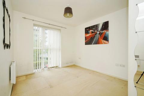 2 bedroom apartment for sale, Stillwater Drive, Manchester M11