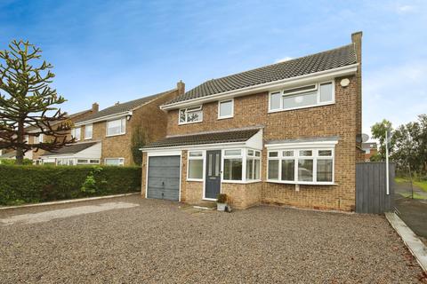 3 bedroom detached house for sale, Dale Road, Sadberge, Darlington, DL2