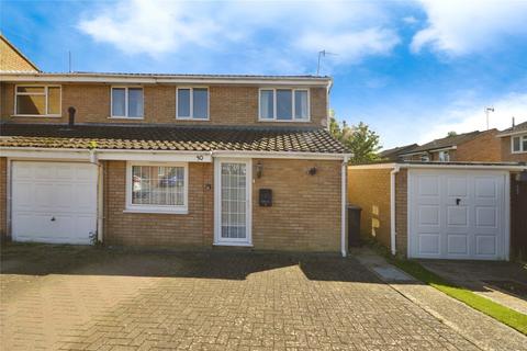 3 bedroom end of terrace house for sale, Berkeley Square, Hertfordshire HP2