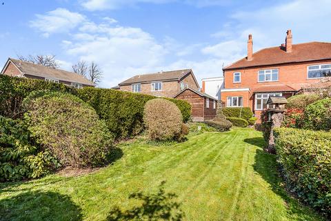 4 bedroom semi-detached house for sale, Bradford Road, West Yorkshire WF1