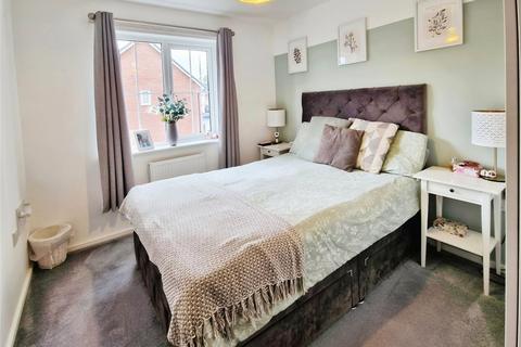 8 Chenille Close, Worsley, Manchester, M28 3ZL