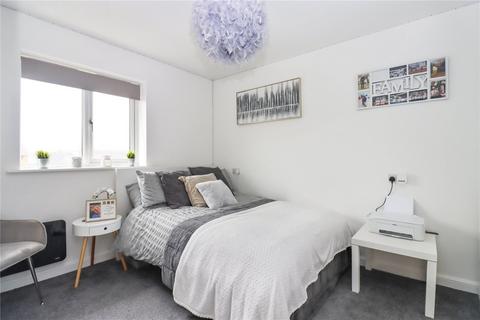 18 Hadrian Drive, Blaydon-on-tyne, NE21 4FP
