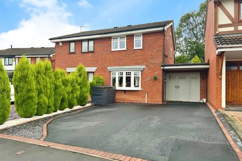 2 bedroom semi-detached house for sale, Kestrel Grove, West Midlands WV12