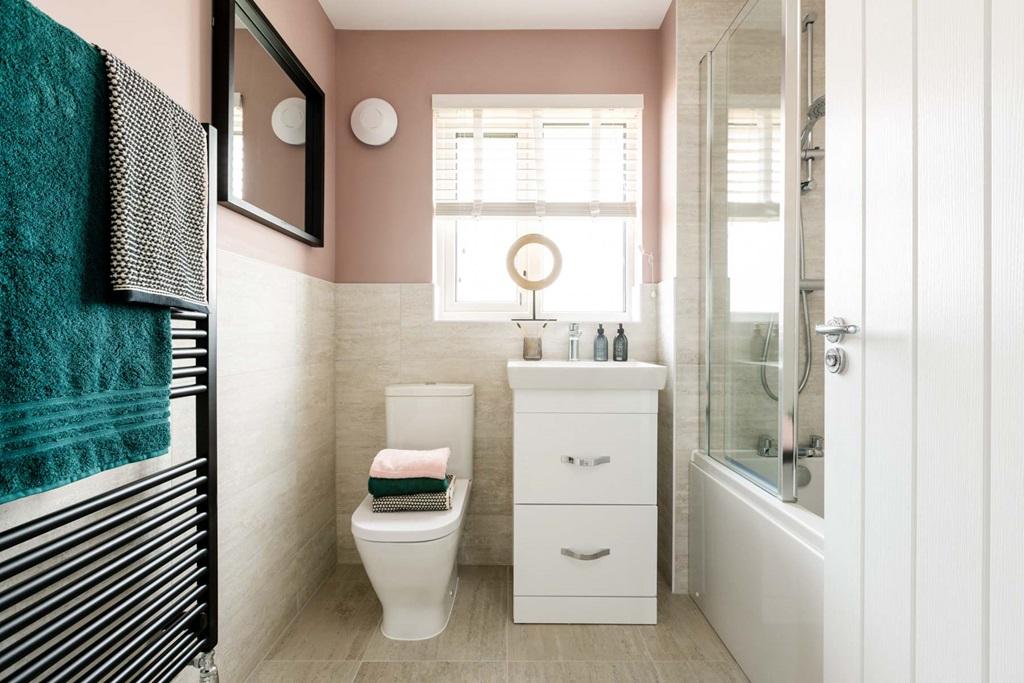 A contemporary family bathroom