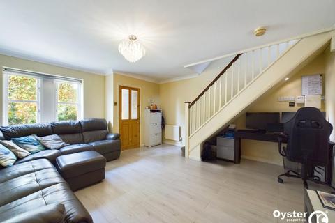 3 bedroom end of terrace house for sale, Lonsdale Drive, Enfield, EN2